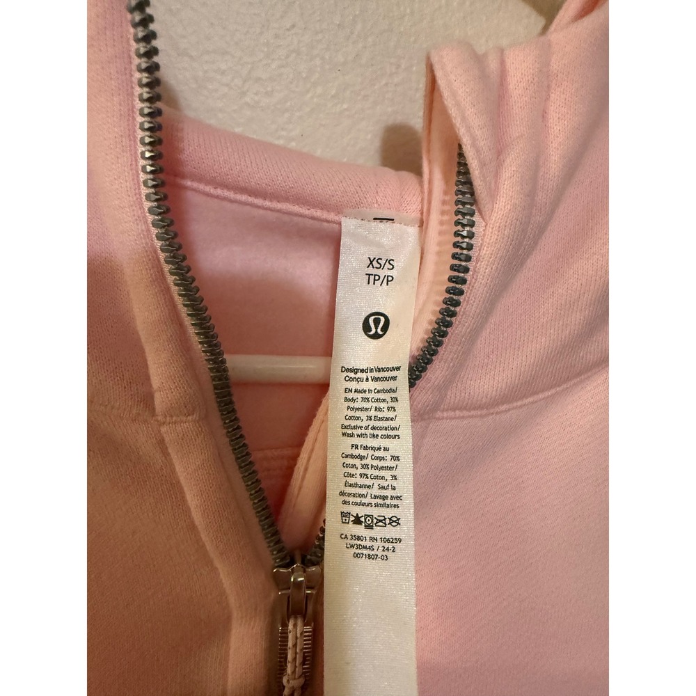 Lululemon Scuba Half Zip Hoodie Size XS/S Strawberry Milkshake NWT Retired Color - Picture 3 of 5